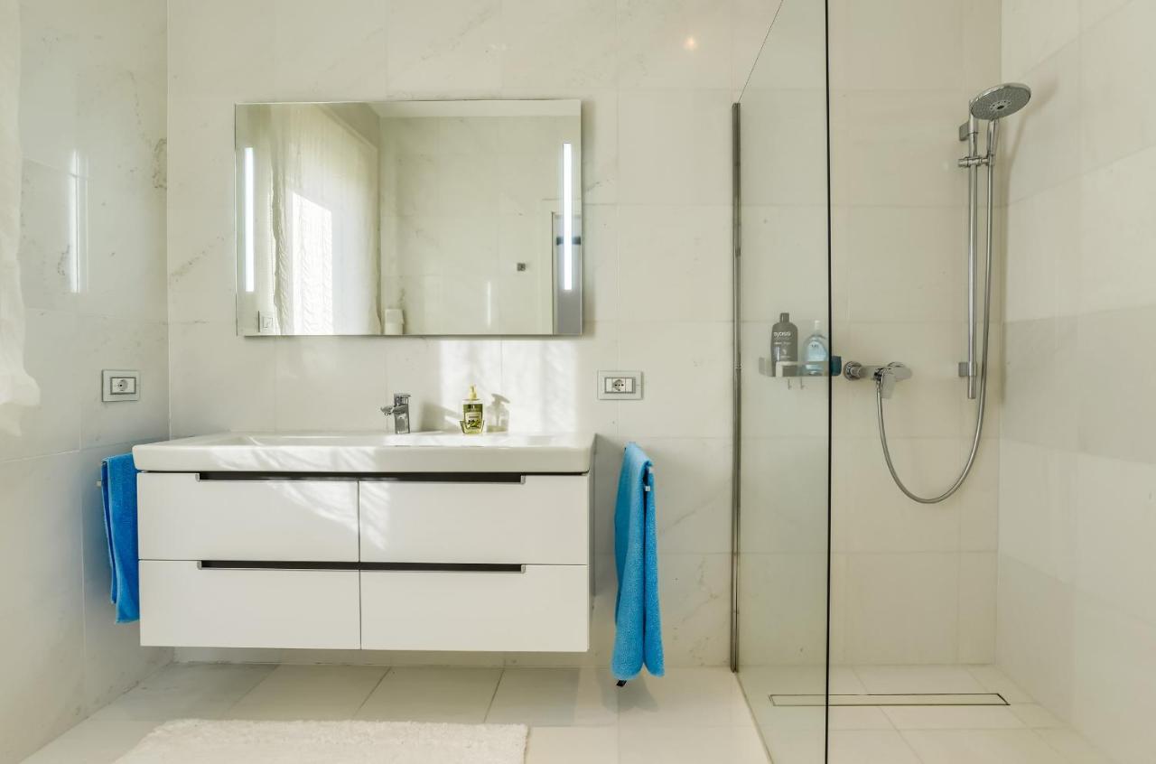 White House Stinjan Apartment ภายนอก รูปภาพ
