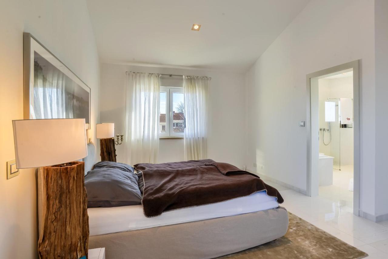 White House Stinjan Apartment ภายนอก รูปภาพ