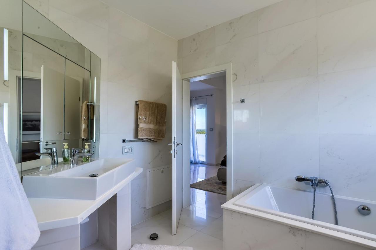 White House Stinjan Apartment ภายนอก รูปภาพ
